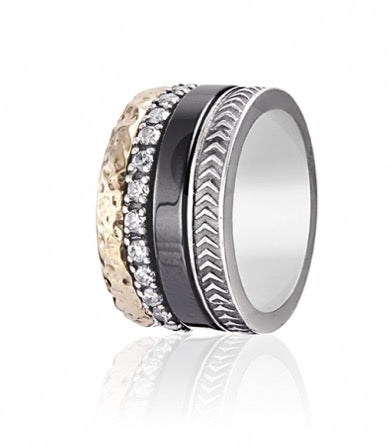 Anello Styliano con ceramica e pavè di zirconi AR28