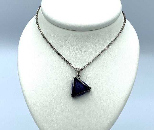 Collana con cappello pendente Chapeau in Argento C032