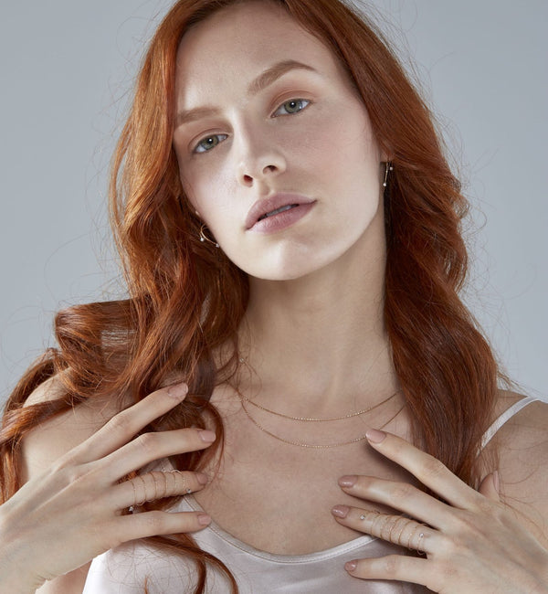 Collana Magic Wire in Oro 18 Kt e Diamante centrale Ref. 435-C-1P-GD-01