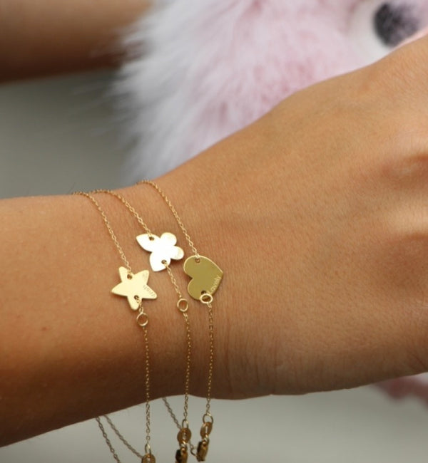 Collana in oro con ciondolo a forma di stella OCM9