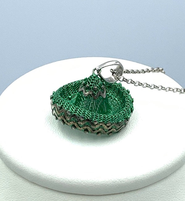 Collana con pendente Chapeau in Argento C012